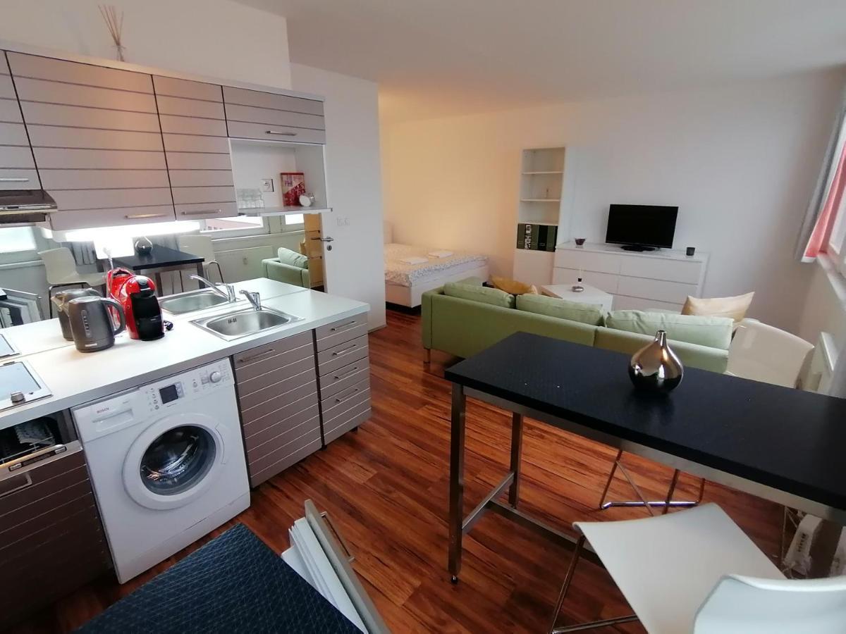 Golden Family Apartments Praha Eksteriør bilde